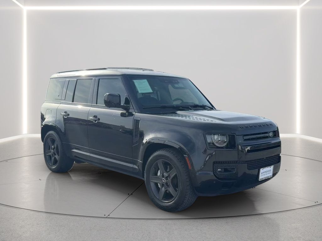 Used 2024 Land Rover Defender 110 X-Dynamic SE AWD/4WD image 3