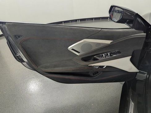 Used 2023 Chevrolet Corvette Stingray Premium Conv w/ 3LT image 9