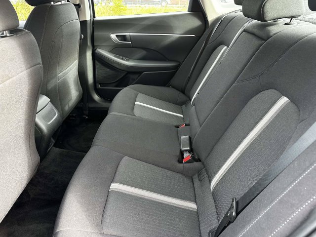 Used 2025 Hyundai Sonata SEL FWD image 19