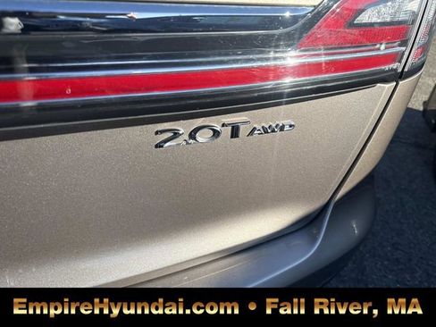 Used 2020 Lincoln Nautilus Reserve image 5