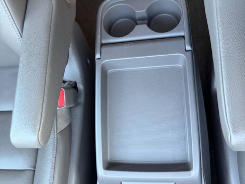 Used 2017 Honda Odyssey EX-L image 54
