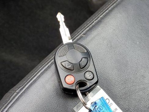 Used 2012 Ford Escape Limited w/ Class II Trailer Towing Pkg AWD/4WD image 27