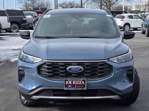Certified 2025 Ford Escape ST-Line image 2