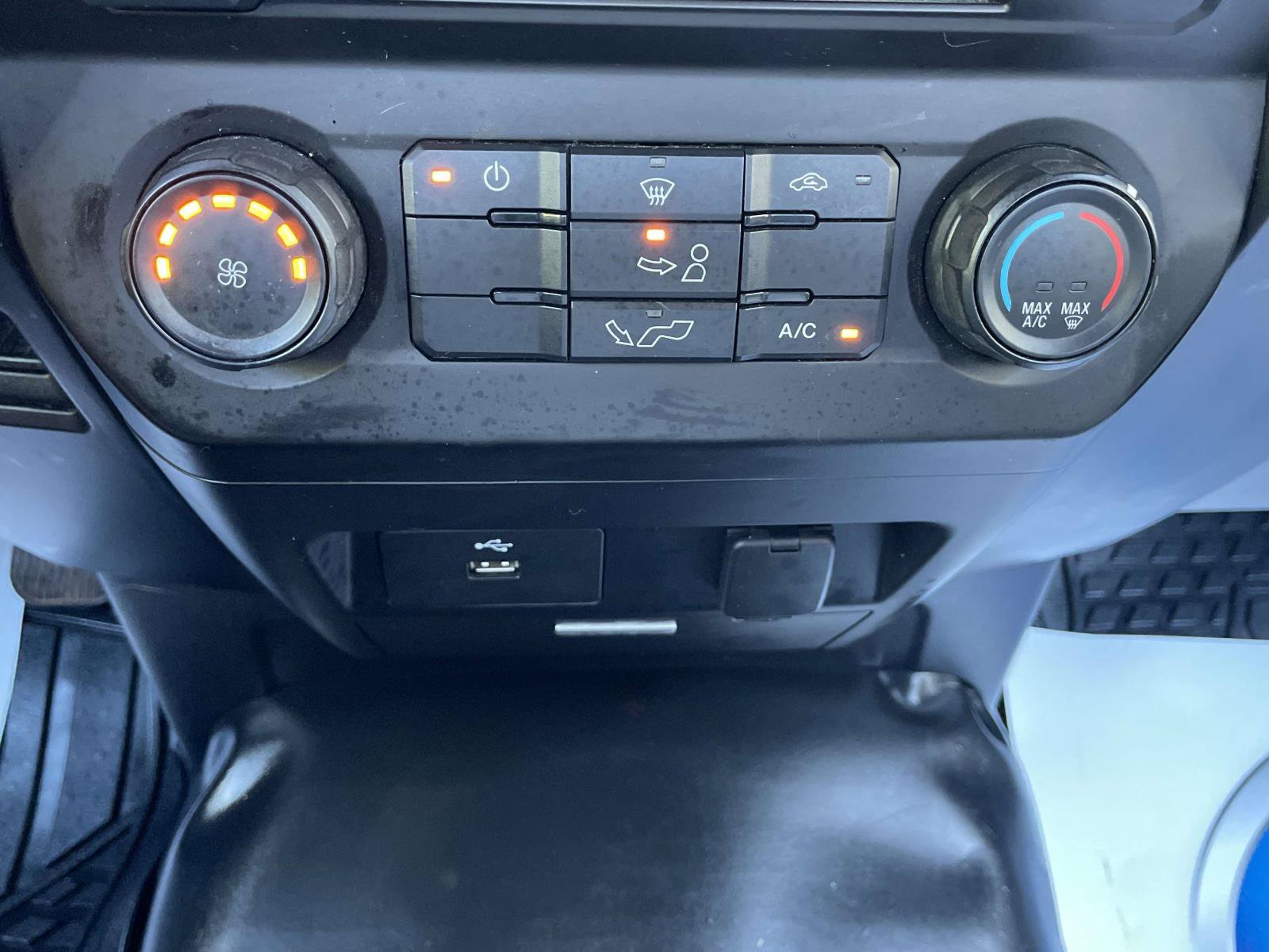 Used 2016 Ford F150 XL w/ Equipment Group 101A Mid RWD image 25