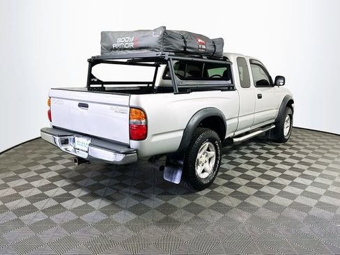 Used 2002 Toyota Tacoma PreRunner image 9