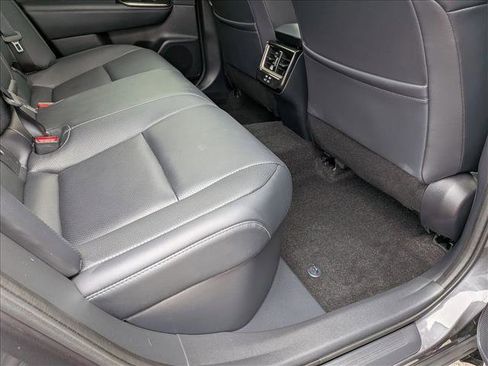 Certified 2024 Toyota Crown Platinum AWD/4WD image 18