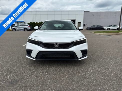 Certified 2024 Honda Civic EX-L image 3