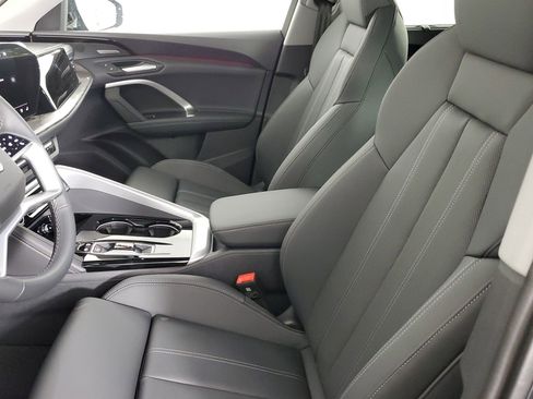 New 2025 Audi Q5 Premium Plus image 26