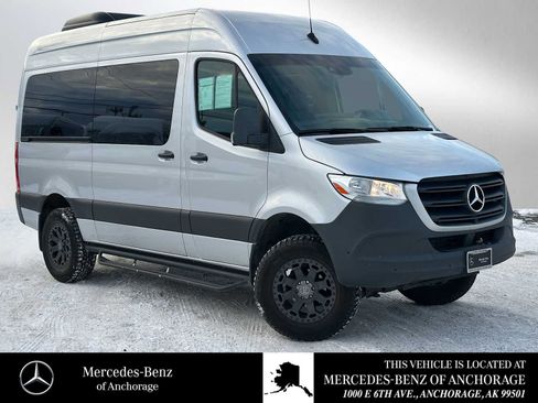 Used 2021 Freightliner Sprinter 2500 image 1