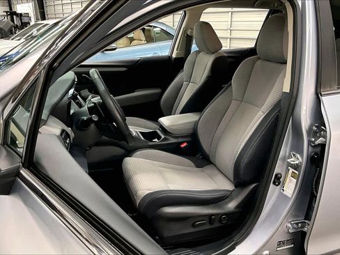 Used 2022 Subaru Outback Premium image 26