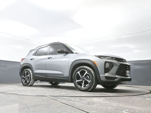 Used 2023 Chevrolet TrailBlazer RS w/ Convenience Package image 53