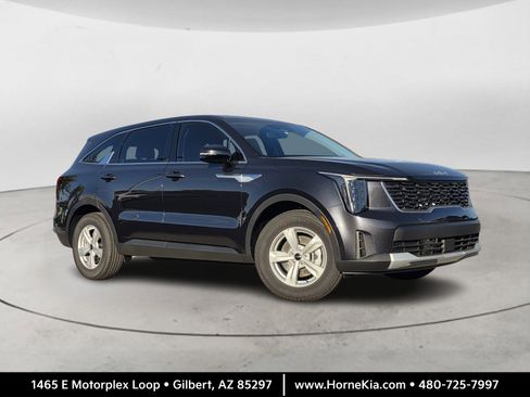 New 2026 Kia Sorento LX FWD image 1