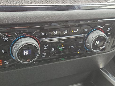 New 2026 Chevrolet Silverado 1500 ZR2 image 26