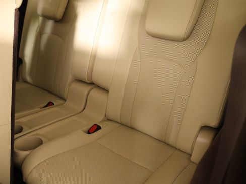 Used 2020 Lexus RX 350L FWD w/ Premium Package image 13