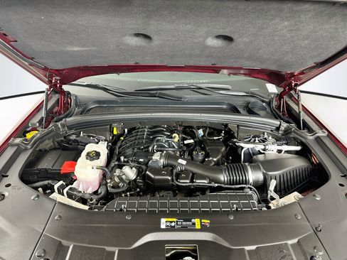 Used 2025 Jeep Grand Cherokee L Laredo RWD image 35