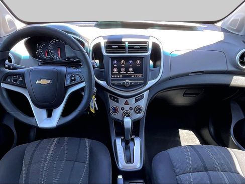 Used 2020 Chevrolet Sonic LT FWD image 14
