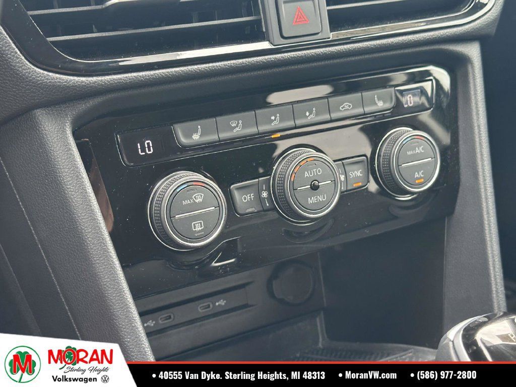 Certified 2024 Volkswagen Taos SE AWD/4WD image 27