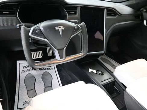 Used 2019 Tesla Model S Performance AWD/4WD image 6