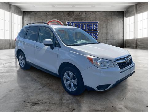 Used 2016 Subaru Forester 2.5i Premium w/ Popular Package #2 AWD/4WD image 3