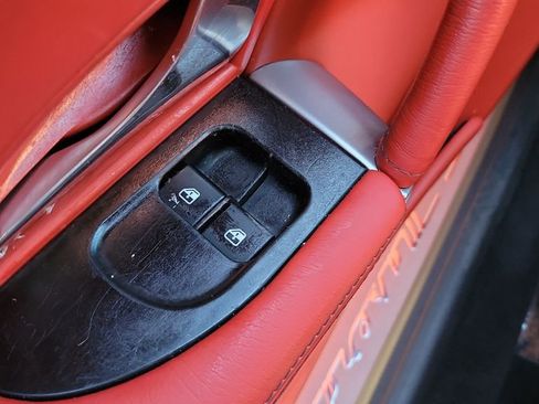 Used 2018 Maserati GranTurismo MC image 24