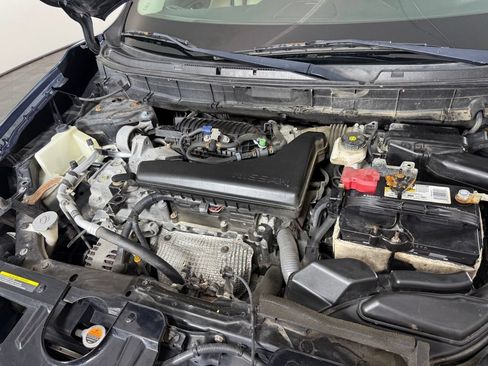 Used 2015 Nissan Rogue SL FWD image 32