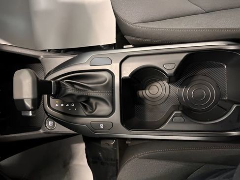 Used 2025 Kia K4 LXS image 23