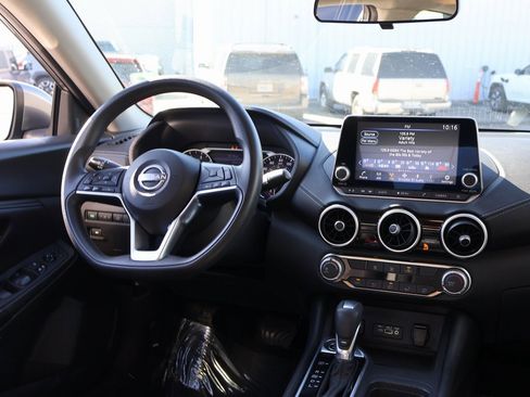 Used 2024 Nissan Sentra SV image 13