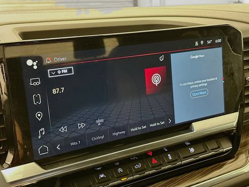 Used 2024 GMC Sierra 1500 Elevation image 21