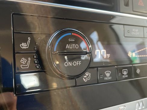 Used 2024 Nissan Armada Platinum w/ Cargo Package image 25