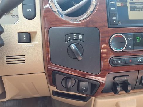 Used 2010 Ford F250 King Ranch AWD/4WD image 10