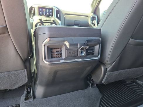 Used 2022 Chevrolet Silverado 1500 LTZ w/ LTZ Convenience Package II AWD/4WD image 32
