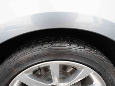 Used 2019 Cadillac CTS Luxury image 29