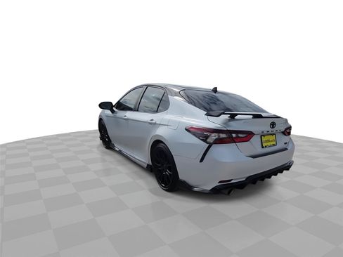 Used 2022 Toyota Camry TRD FWD image 7