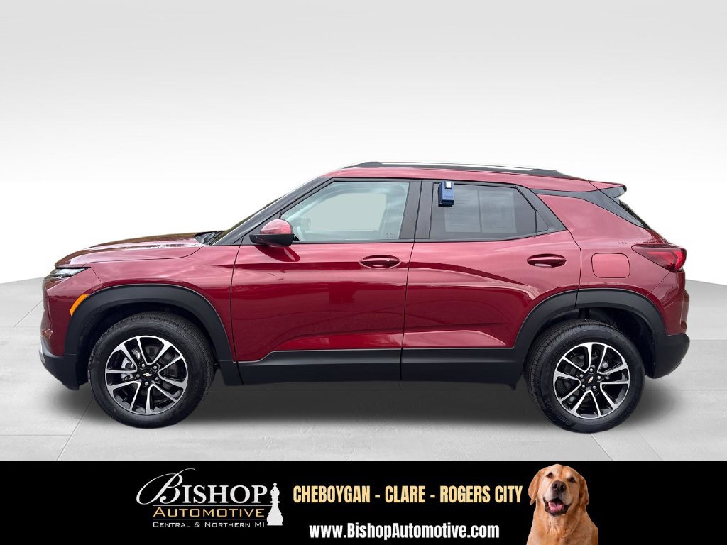 Used 2025 Chevrolet TrailBlazer LT AWD/4WD image 8