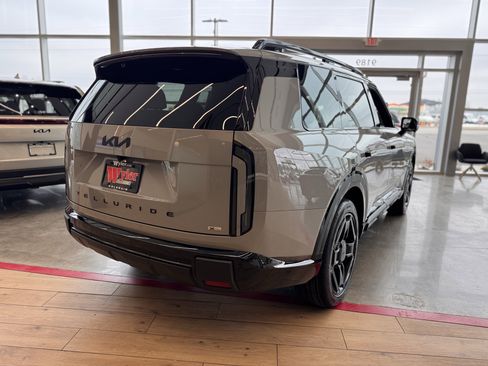 New 2027 Kia Telluride SX Prestige X-Line image 3