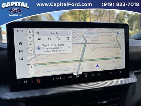 Certified 2025 Ford Explorer ST-Line w/ ST-Line Street Pack image 31