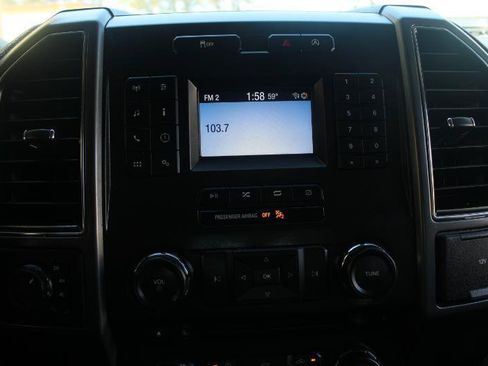 Used 2018 Ford F150 XLT AWD/4WD image 13