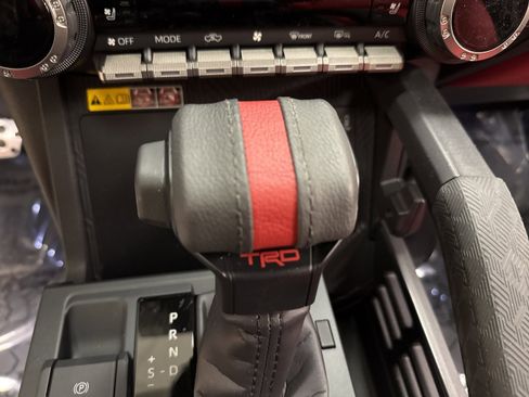 Used 2025 Toyota Tacoma TRD Pro image 41