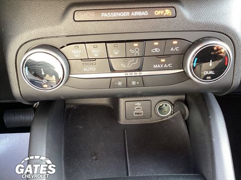 Used 2025 Ford Escape ST-Line FWD image 17