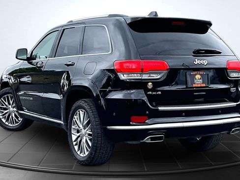 Used 2018 Jeep Grand Cherokee Summit AWD/4WD image 4