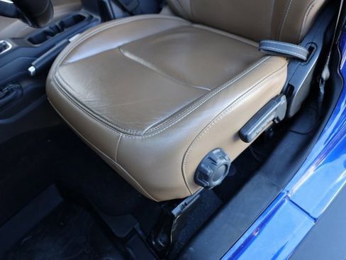 Used 2020 Jeep Wrangler Unlimited Rubicon image 25