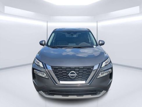 Used 2023 Nissan Rogue SV image 8