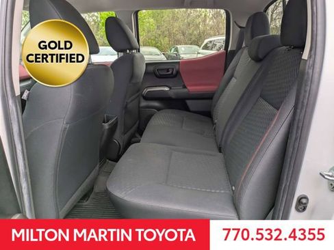 Certified 2022 Toyota Tacoma SR5 w/ Technology Package image 14