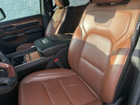 Used 2020 RAM 1500 Limited image 26