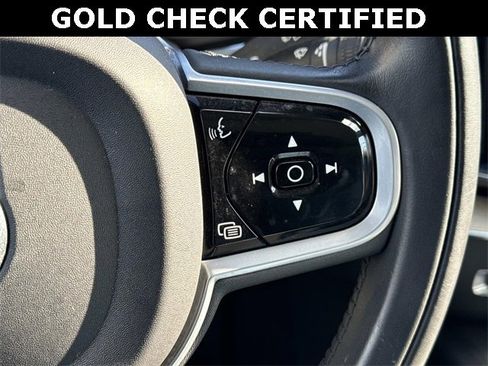 Used 2022 Volvo XC60 B6 Inscription w/ Advanced Package image 24