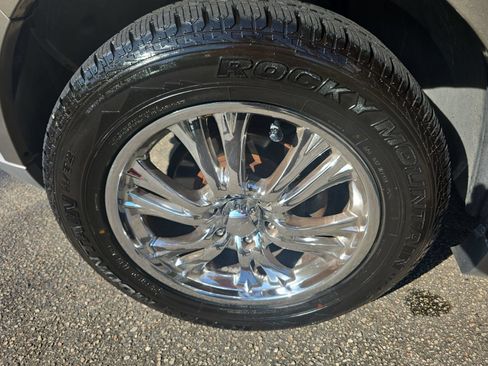 Used 2003 Lincoln Navigator Luxury AWD/4WD image 33