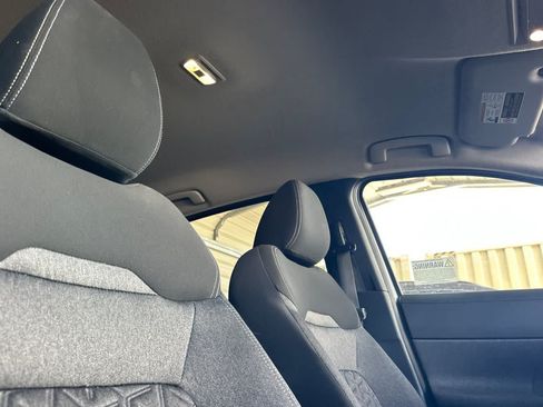 Used 2025 Nissan Kicks SV FWD image 18