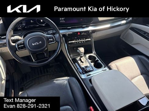 Used 2023 Kia Carnival SX Prestige FWD image 23