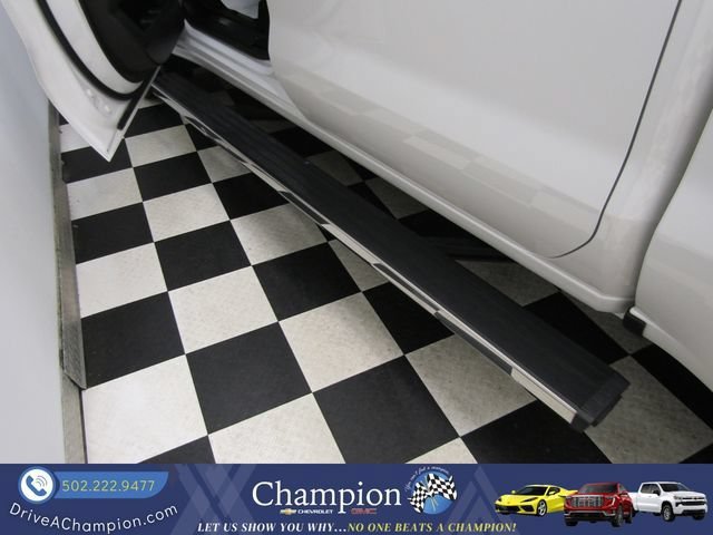 Used 2024 GMC Sierra 1500 Denali AWD/4WD image 19