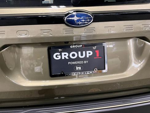 Used 2025 Subaru Forester Premium image 10